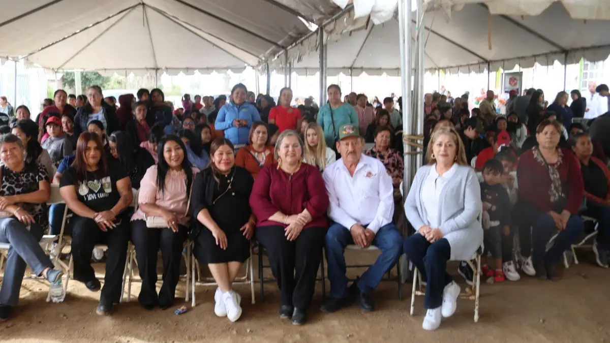 RECONOCE EVA MORENO POTENCIAL DE SAN QUINTÍN Y LLAMA  A SUS MUJERES A ORGANIZARSE PARA ELEVAR SU NIVEL DE BIENESTAR FAMILIAR 